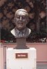 walt bust0001.jpg