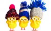 easterchickswearinghats476x290.jpg