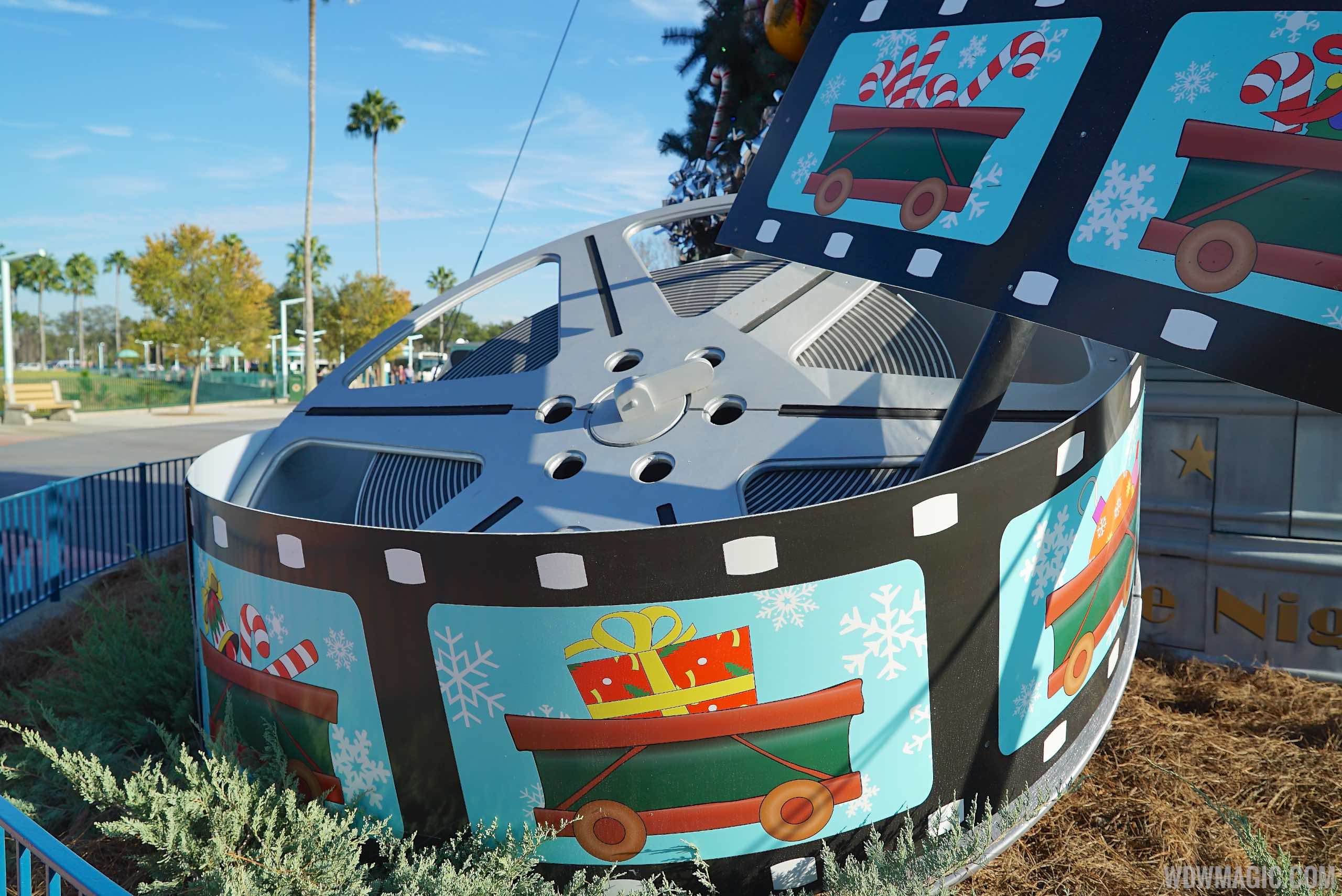 Disney's Hollywood Studios holiday decorations