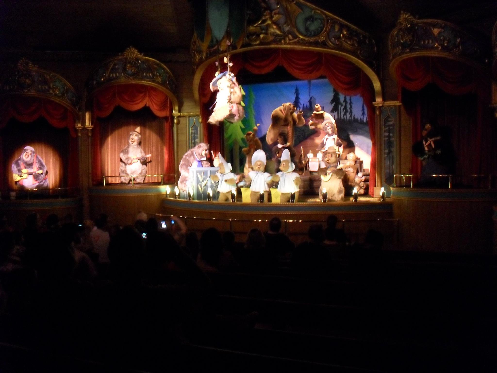 Finale of the Country Bear Jamboree
