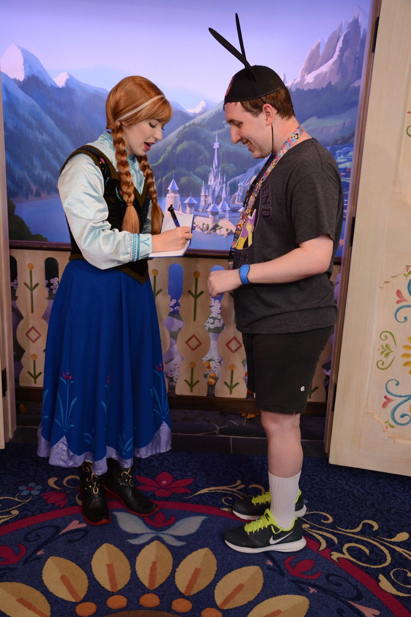 Getting Anna's autograph