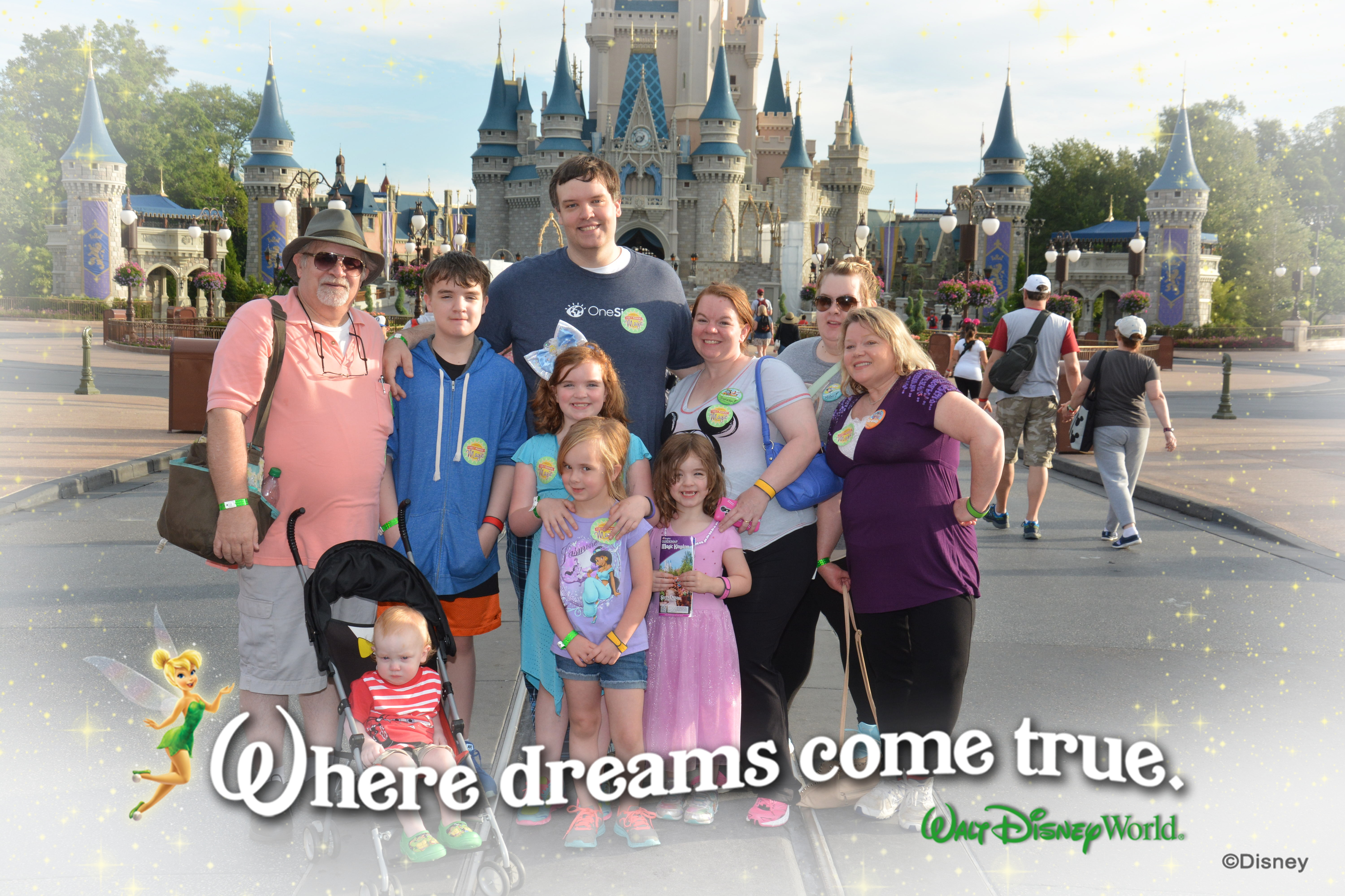 PhotoPass_Visiting_Magic_Kingdom_Park_CastleShot - Copy