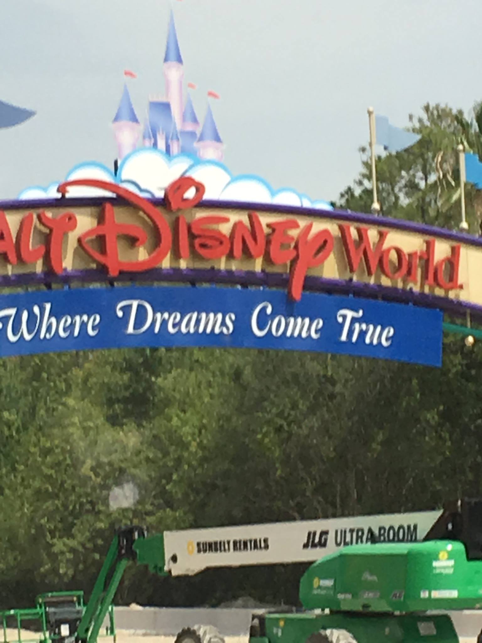 Walt Disney World sign
